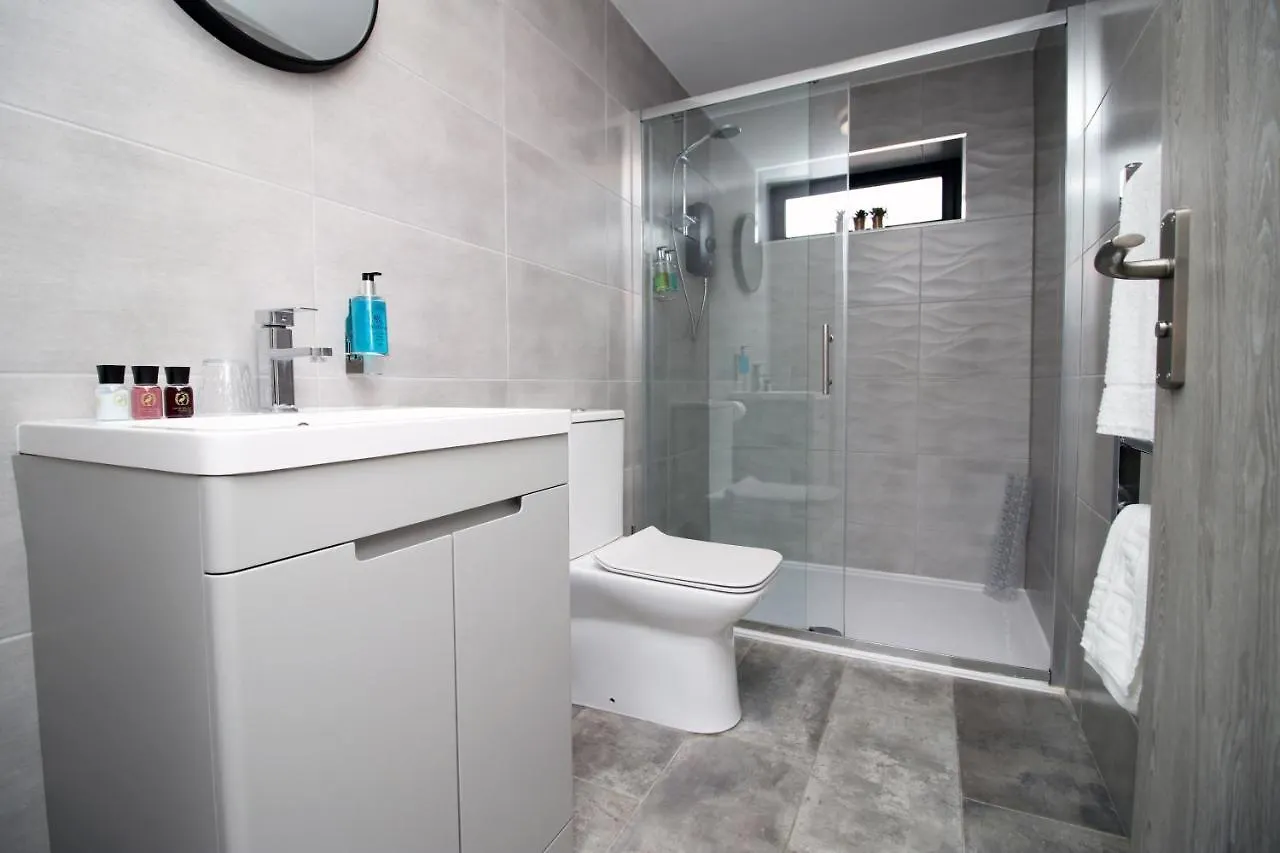 Central-Perfect For Business-1 Bed Snug Cardiff
